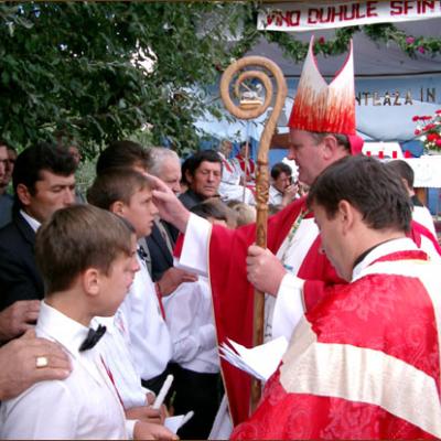 Administrarea Mirului în Parohia Vizantea