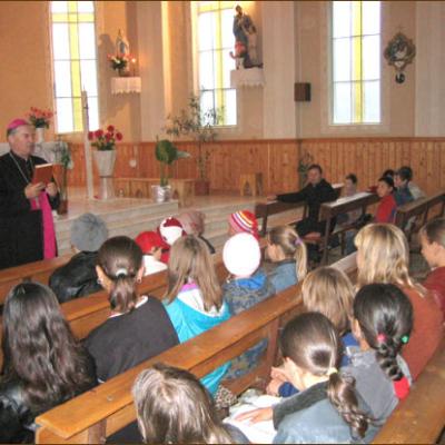 Vizită pastorală în Parohia Chetriş