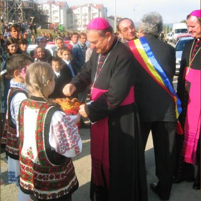 Consacrarea altarului şi a bisericii din Răducăneni