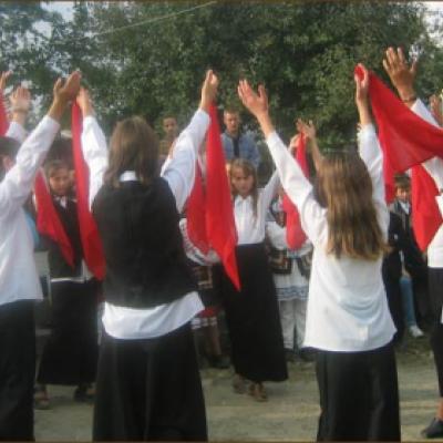 Consacrarea altarului şi a bisericii din Răducăneni