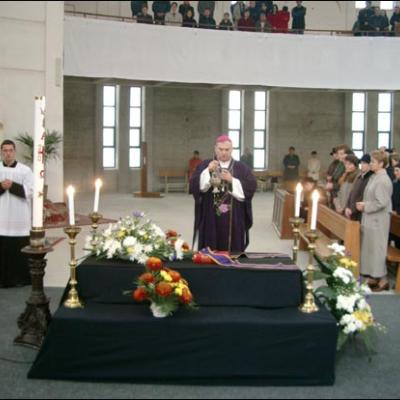 Rugăciuni pentru cei răposaţi