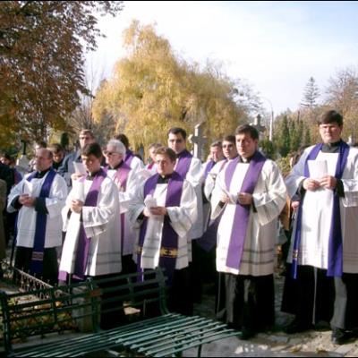 Rugăciuni pentru cei răposaţi