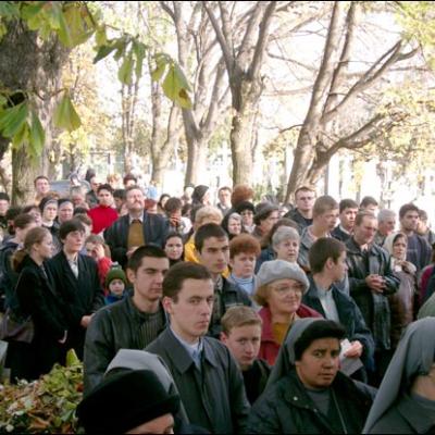 Rugăciuni pentru cei răposaţi