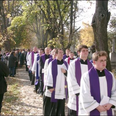 Rugăciuni pentru cei răposaţi