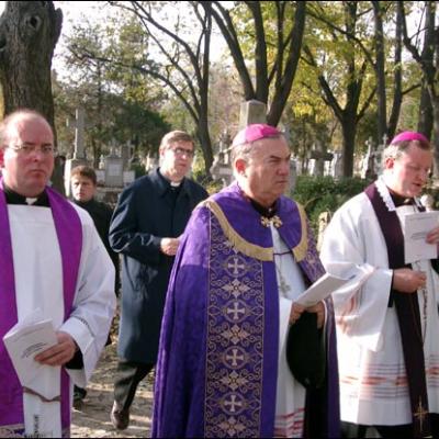Rugăciuni pentru cei răposaţi