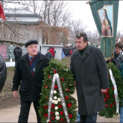 Iugani: Înmormântarea pr. Petru Gabor