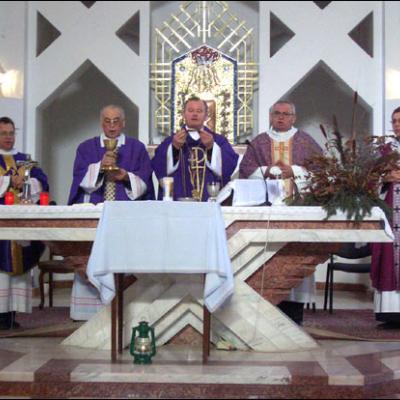 Celebrare la Bacău: Lumina păcii