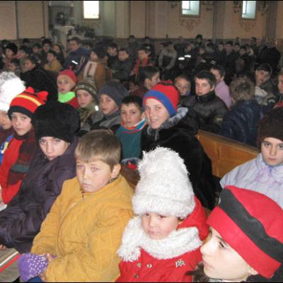 Vizită pastorală în Parohia Cireşoaia