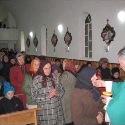 Vizită pastorală în Parohia Cotnari