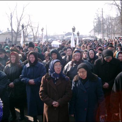 Înmormântarea pr. Anton Gabor la Săbăoani