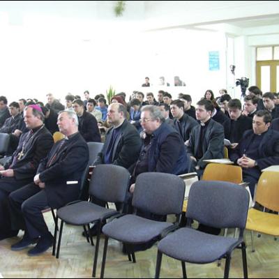 Simpozion internaţional la Iaşi