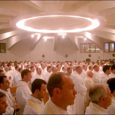 Liturghia crismei la Iaşi (I)