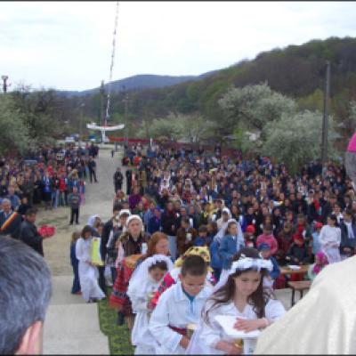 Sărbătoare la Valea Mică