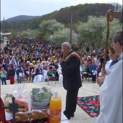 Sărbătoare la Valea Mică