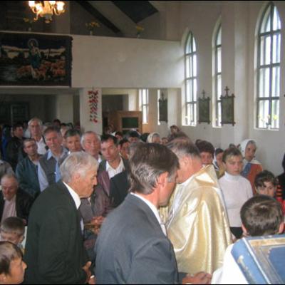 Vizita pastorală în Parohia Coman
