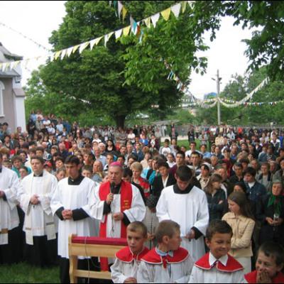 Baraţi: Pelerinaj de Rusalii