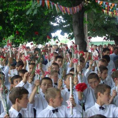 Administrarea Mirului în Parohia Iugani