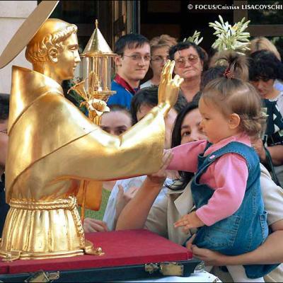 Sfântul Anton la Iaşi - Parohia Adormirea Maicii Domnului (FOCUS)