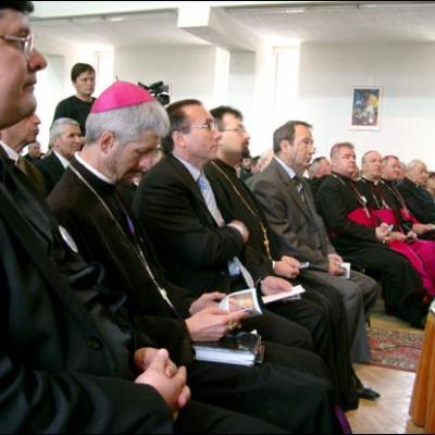 La 120 de ani: Manifestare culturală şi Liturghie pontificală la Seminar
