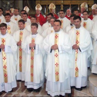 Sfinţiri de preoţi la Iaşi