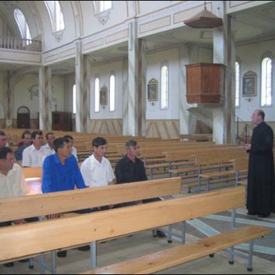 Vizită pastorală în Parohia Frumoasa