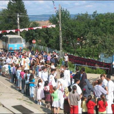 Vizită pastorală în Parohia Faraoani