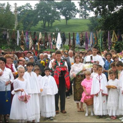 Vizită pastorală în Parohia Comăneşti