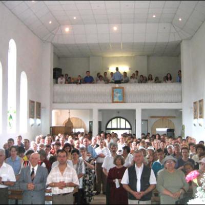 Vizită pastorală în Parohia Comăneşti