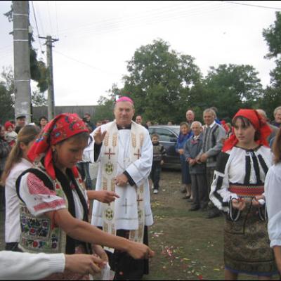 Vizită pastorală în Parohia Fărcăşeni