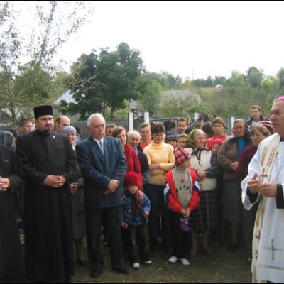Vizită pastorală în Parohia Fărcăşeni