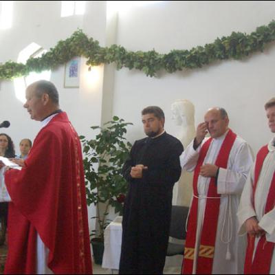Administrarea Mirului în Parohia Tomeşti