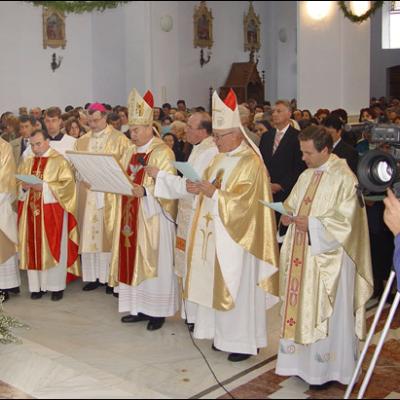 Centenarul bisericii de la Cacica