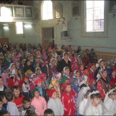 Vizită pastorală în Parohia Fundu Răcăciuni