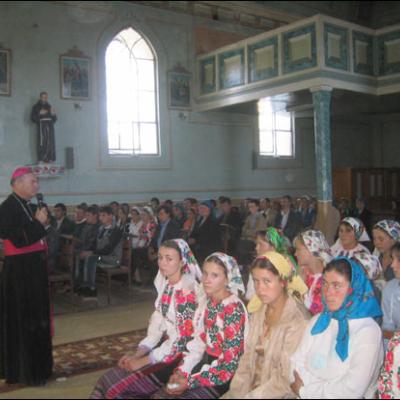 Vizită pastorală în Parohia Fundu Răcăciuni