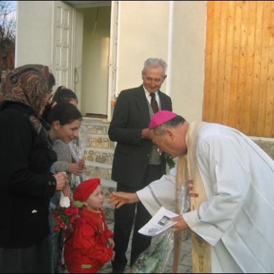 Vizită pastorală în Parohia Floreşti