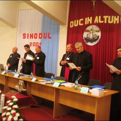 Iaşi: Prima sesiune plenară a Sinodului diecezan