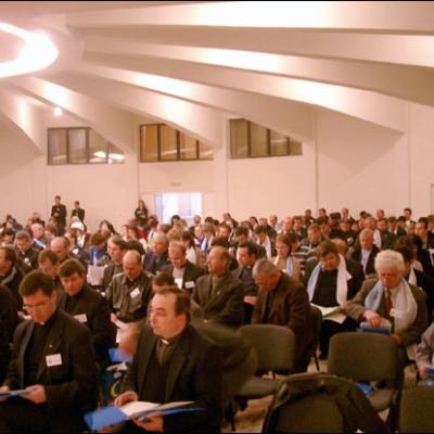 Iaşi: Prima sesiune plenară a Sinodului diecezan