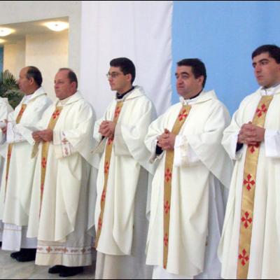 Iaşi: A doua sesiune plenară a Sinodului diecezan - liturghia de deschidere