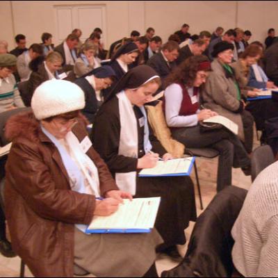 Iaşi: A doua sesiune plenară a Sinodului diecezan (I)