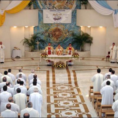 Iaşi: A treia sesiune plenară a Sinodului - liturghia de deschidere
