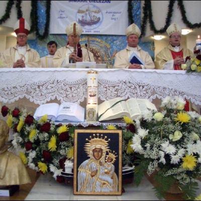 Iaşi: Închiderea oficială a Sinodului diecezan (II)