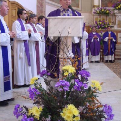 Săbăoani: PS Aurel Percă la 25 de ani de preoţie şi cinci ani de episcopat