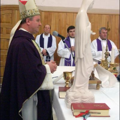 Săbăoani: PS Aurel Percă la 25 de ani de preoţie şi cinci ani de episcopat