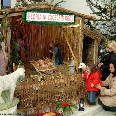 Iaşi: Sfânta Liturghie din ziua de Crăciun (FOCUS)