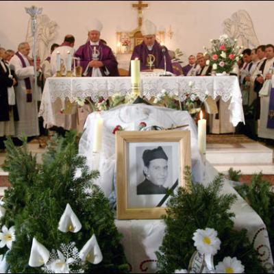 Înmormântarea pr. Francisc Gârleanu
