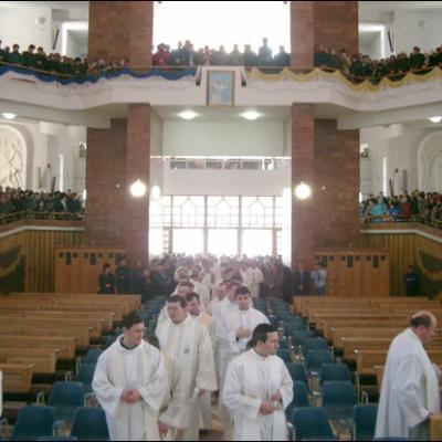 Bacău: Liturghia crismei