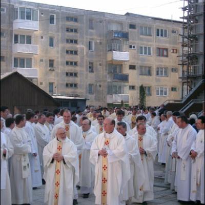 Bacău: Liturghia crismei