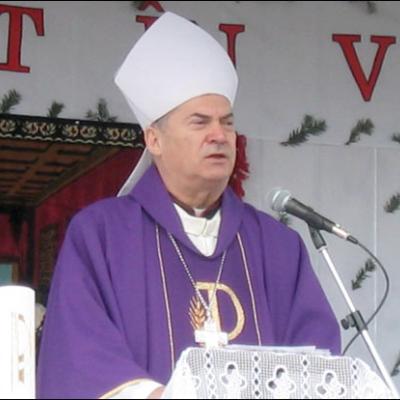 Târgu Trotuş: Înmormântarea pr. Anton Dămoc