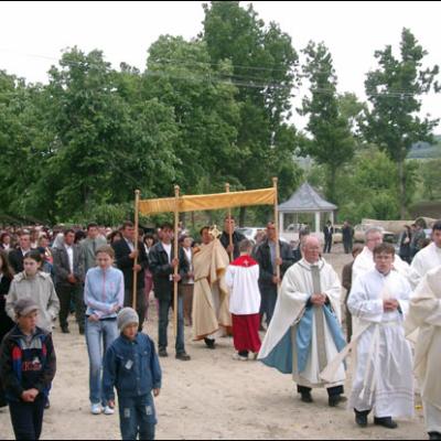 Hram în Parohia Horleşti