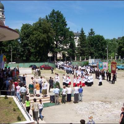 Iaşi: Liturghie şi procesiune euharistică